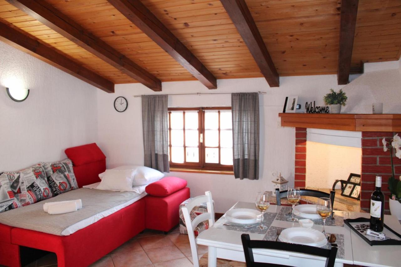 Lily'S Lovely Apartments فاجانا المظهر الخارجي الصورة