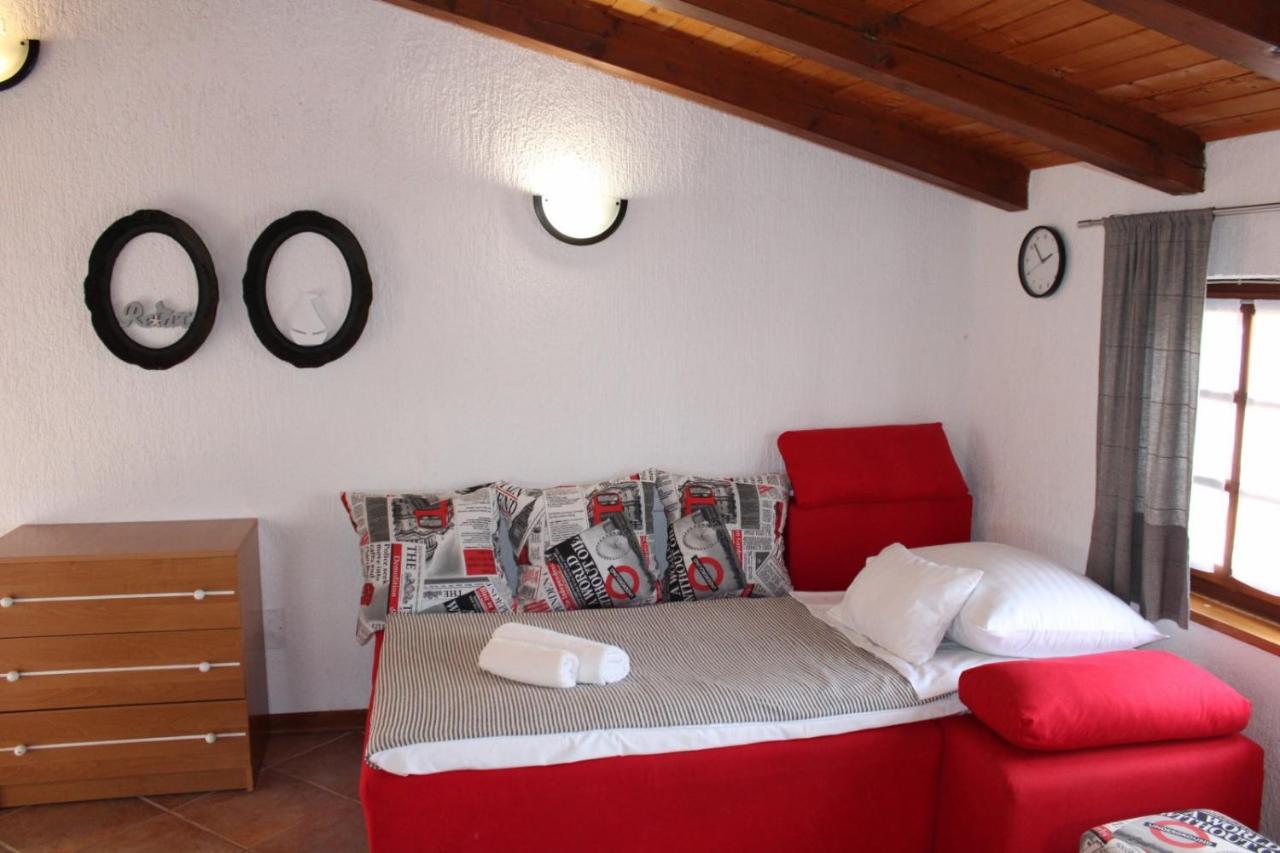 Lily'S Lovely Apartments فاجانا المظهر الخارجي الصورة
