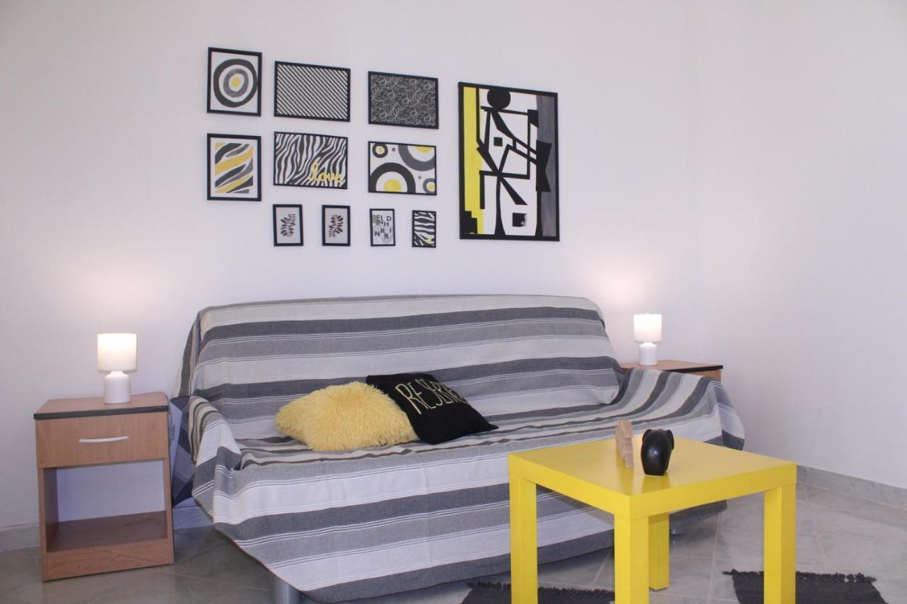 Lily'S Lovely Apartments فاجانا المظهر الخارجي الصورة